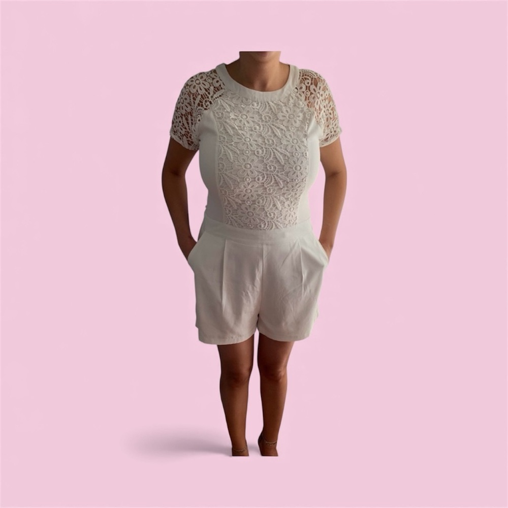 White Lace Short Sleeve Romper - Picture 7 of 8